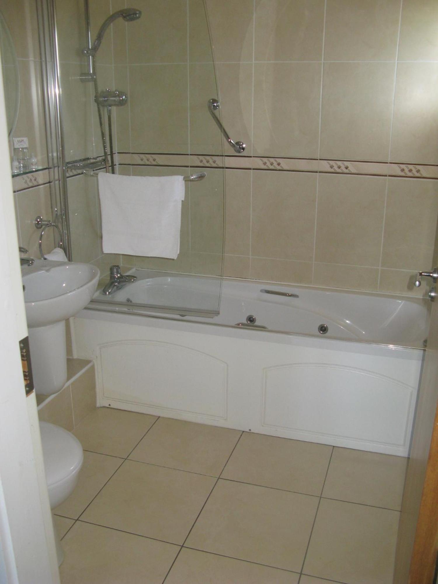Laragh House B&B Kilkenny Room photo